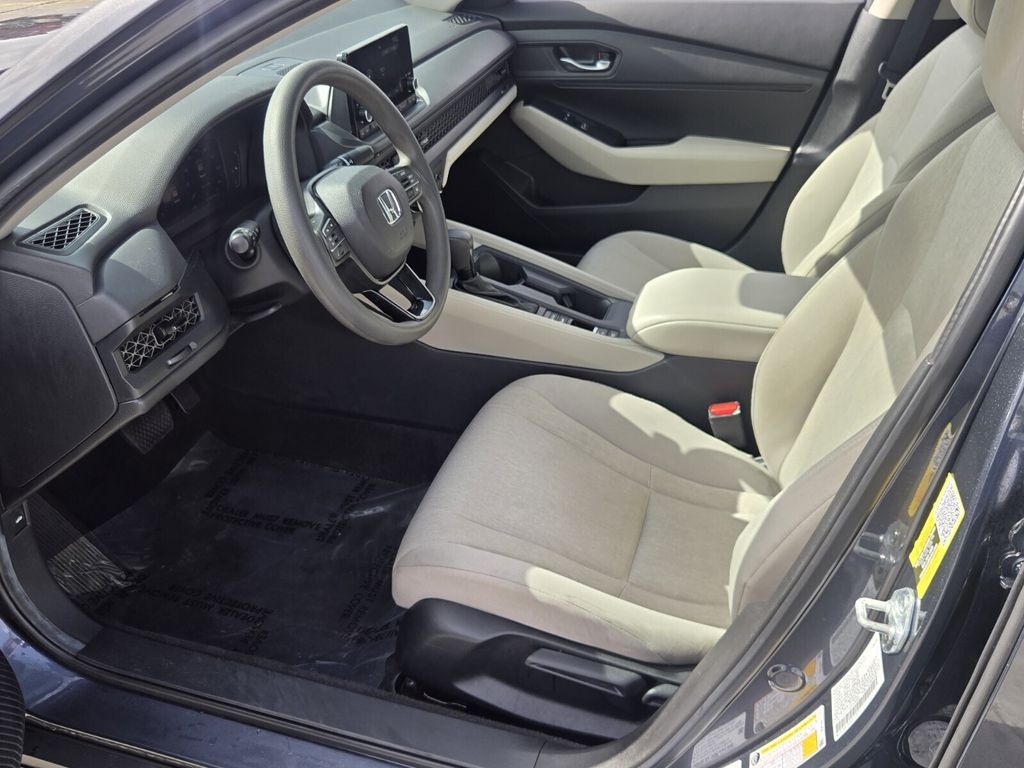 2024 Honda Accord LX - Photo 10