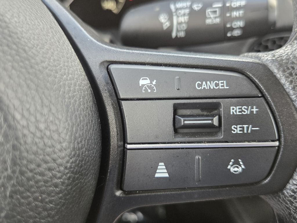 2025 Honda HR-V LX - Photo 24
