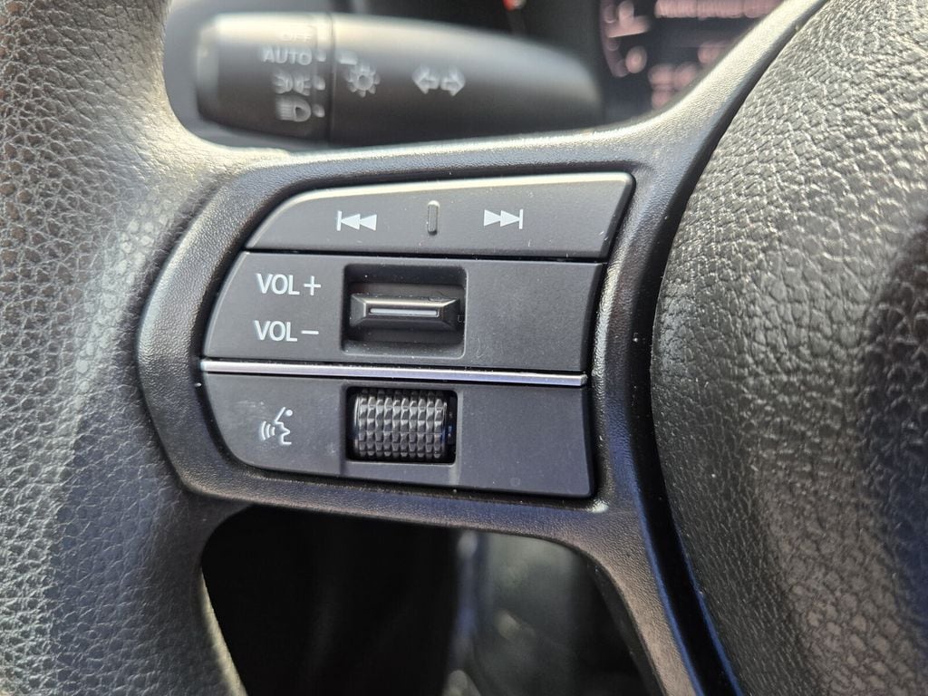 2025 Honda Accord SE - Photo 22