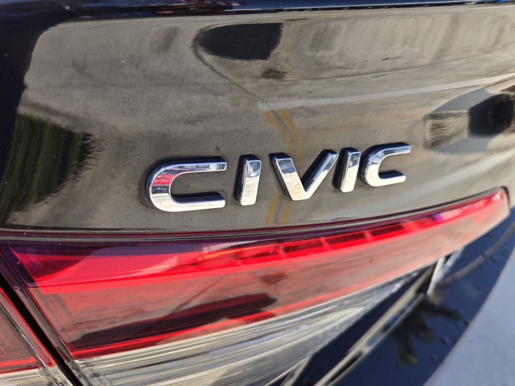 2024 Honda Civic Sport - Photo 13