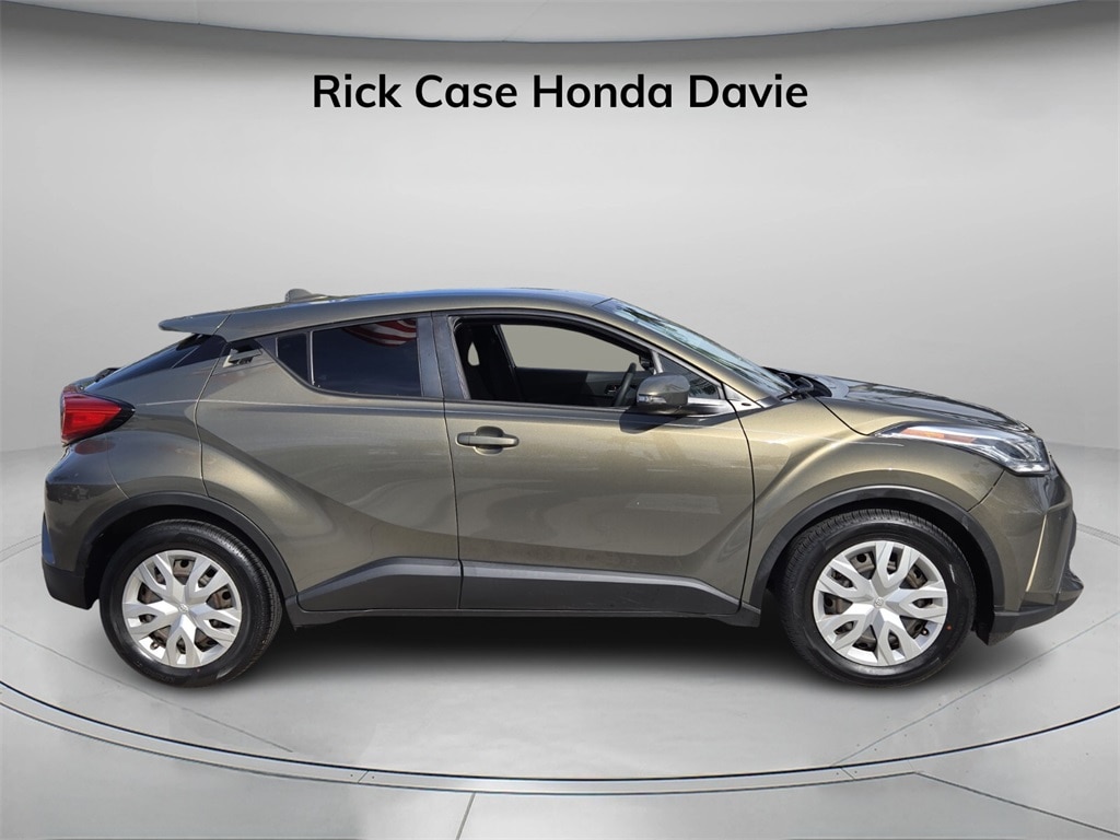 Used 2021 Toyota C-HR LE SUV