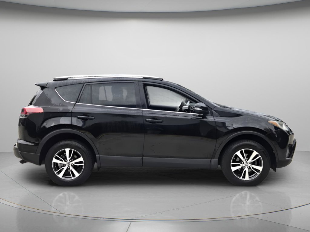Used 2018 Toyota RAV4 XLE SUV