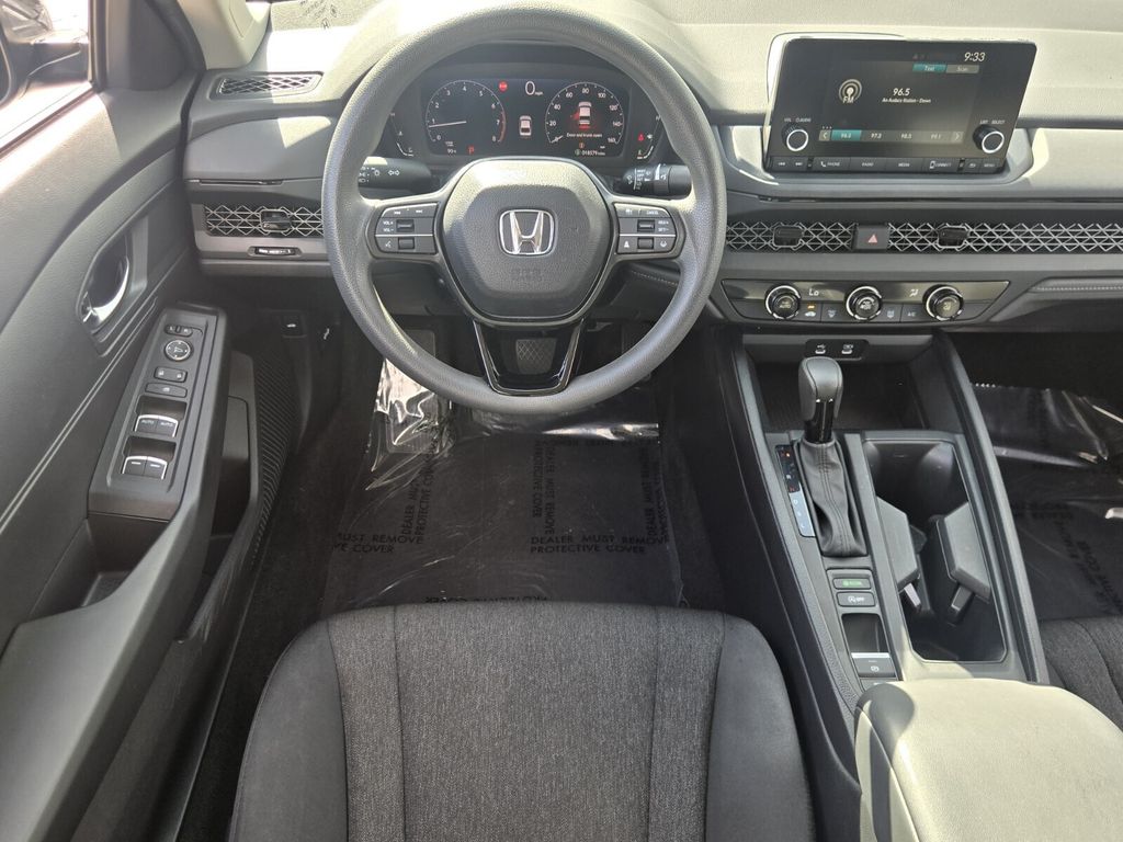 2024 Honda Accord LX - Photo 11