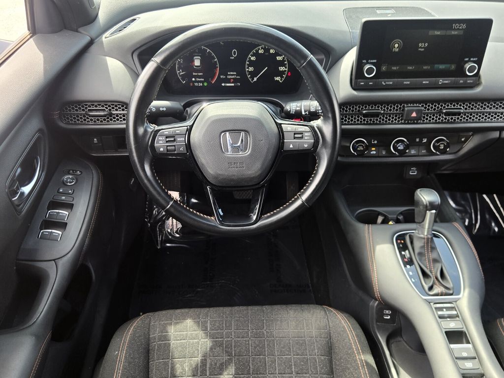 2025 Honda HR-V Sport - Photo 11