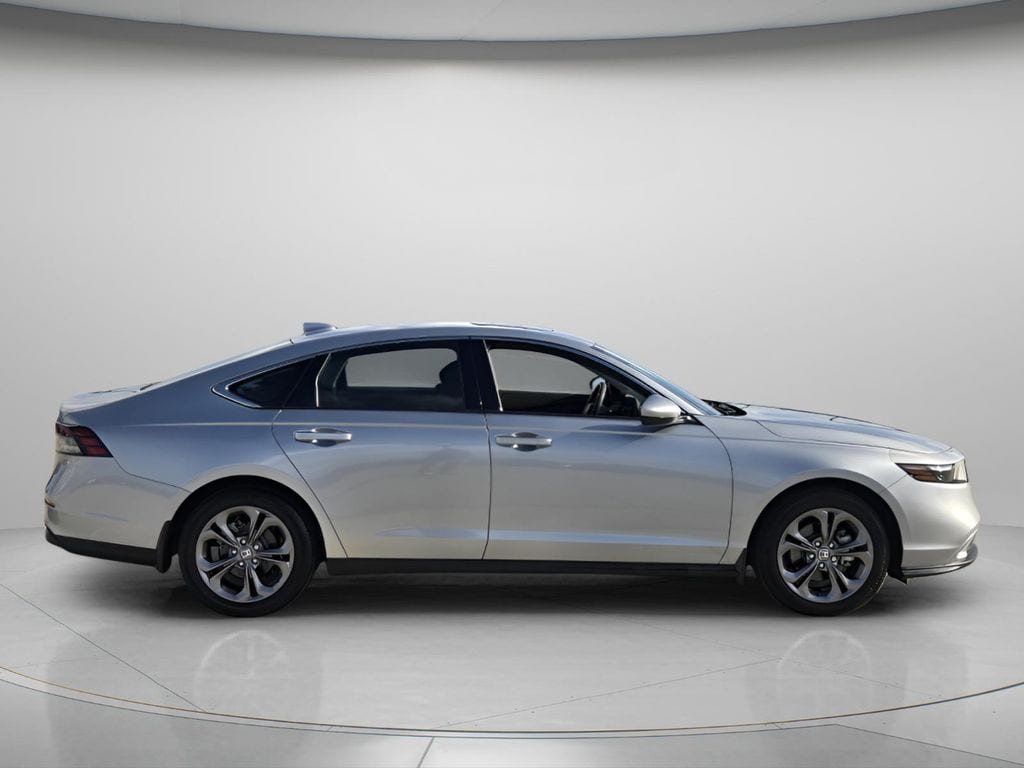 Used 2024 Honda Accord EX Sedan