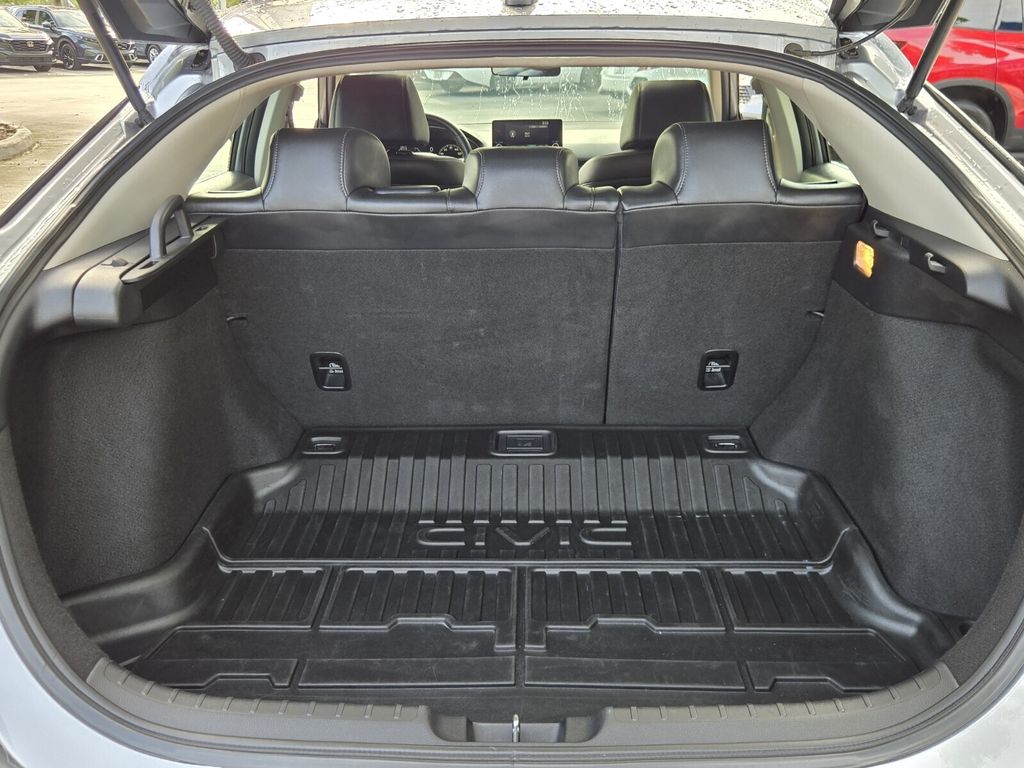 2024 Honda Civic Hatchback EX-L - Photo 13