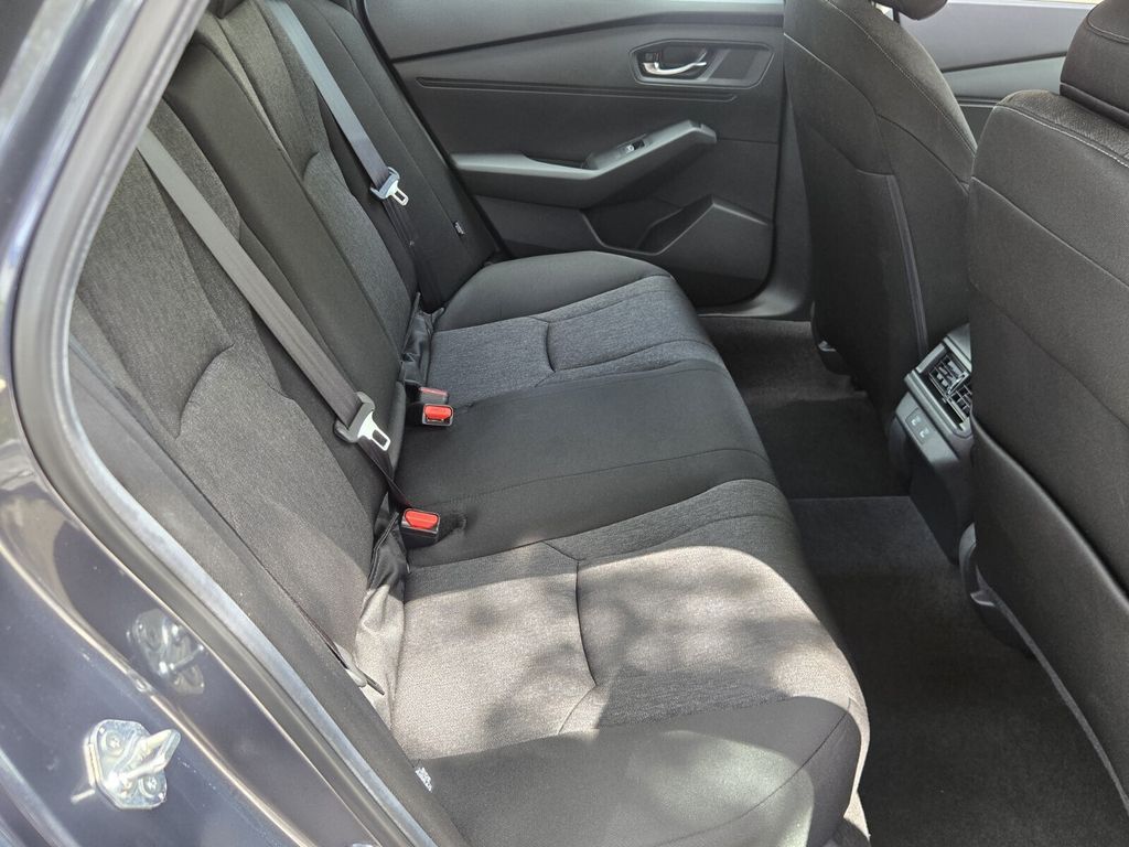 2025 Honda Accord LX - Photo 16