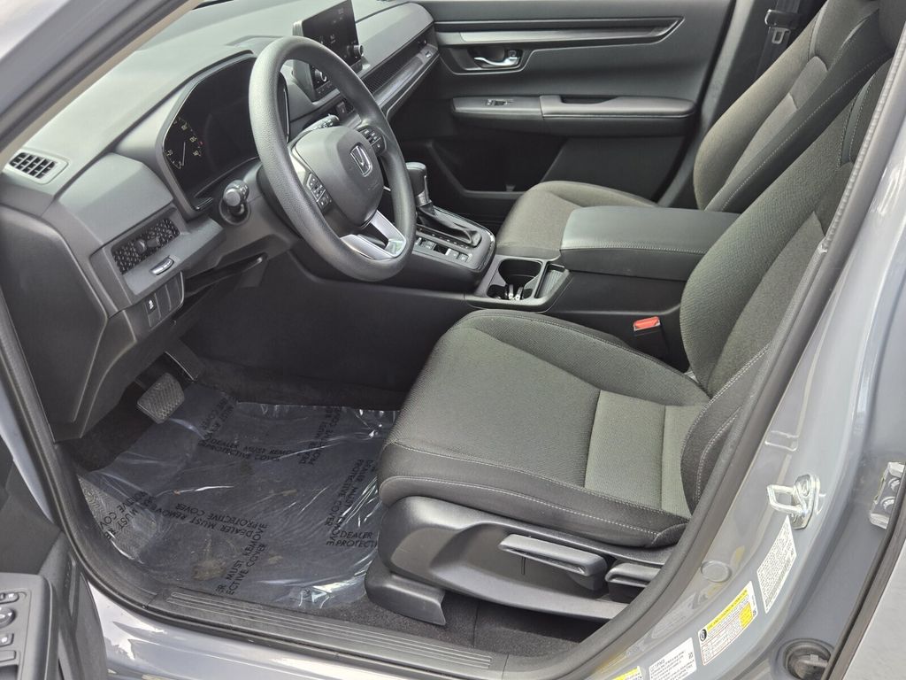 2024 Honda CR-V LX - Photo 10