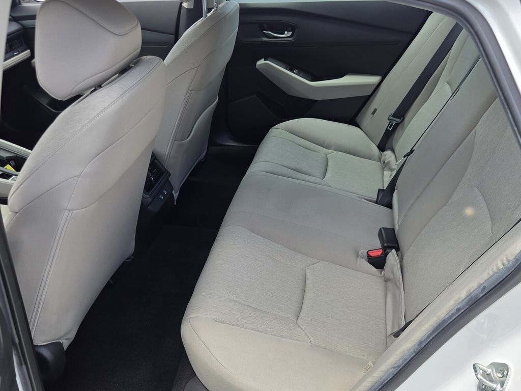 2025 Honda Accord LX - Photo 11