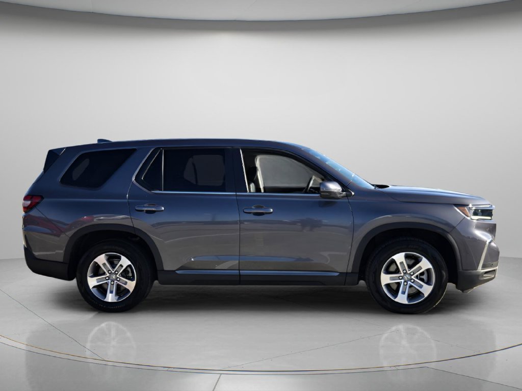 Used 2025 Honda Pilot EX-L SUV