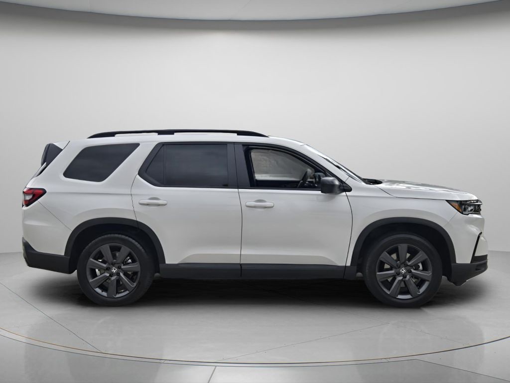 Used 2025 Honda Pilot Sport SUV