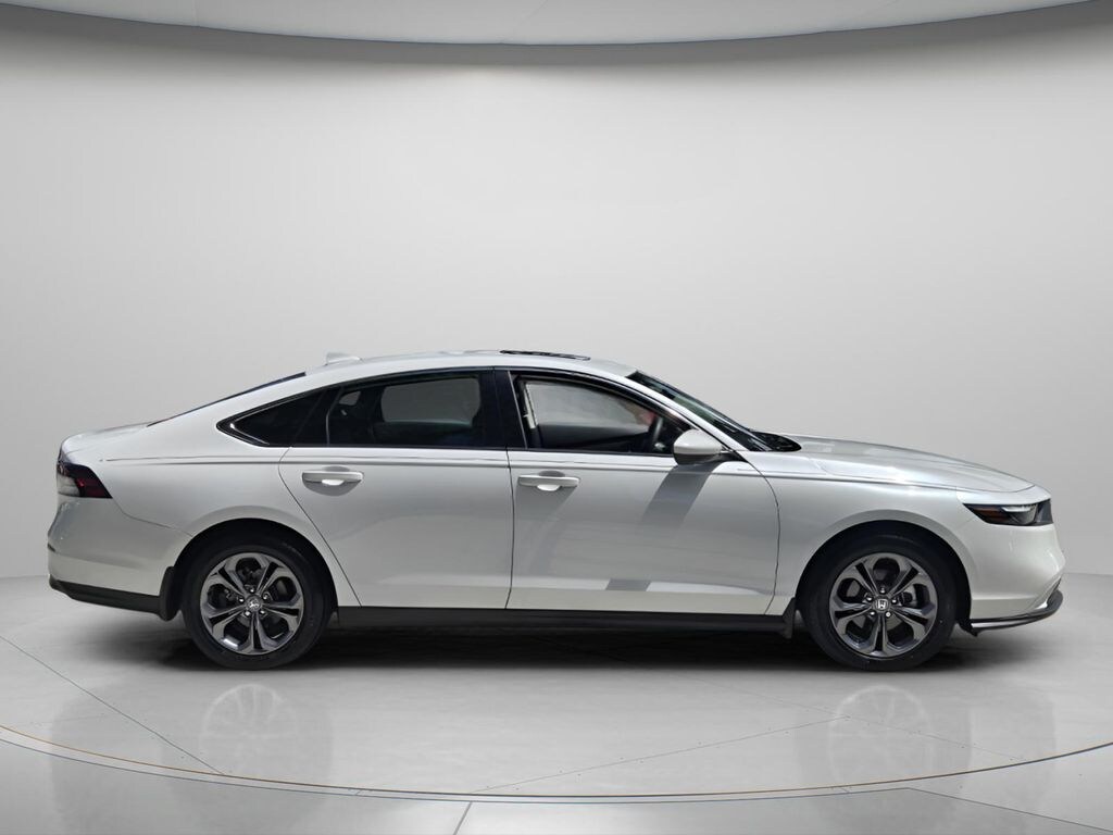 Used 2024 Honda Accord EX Sedan