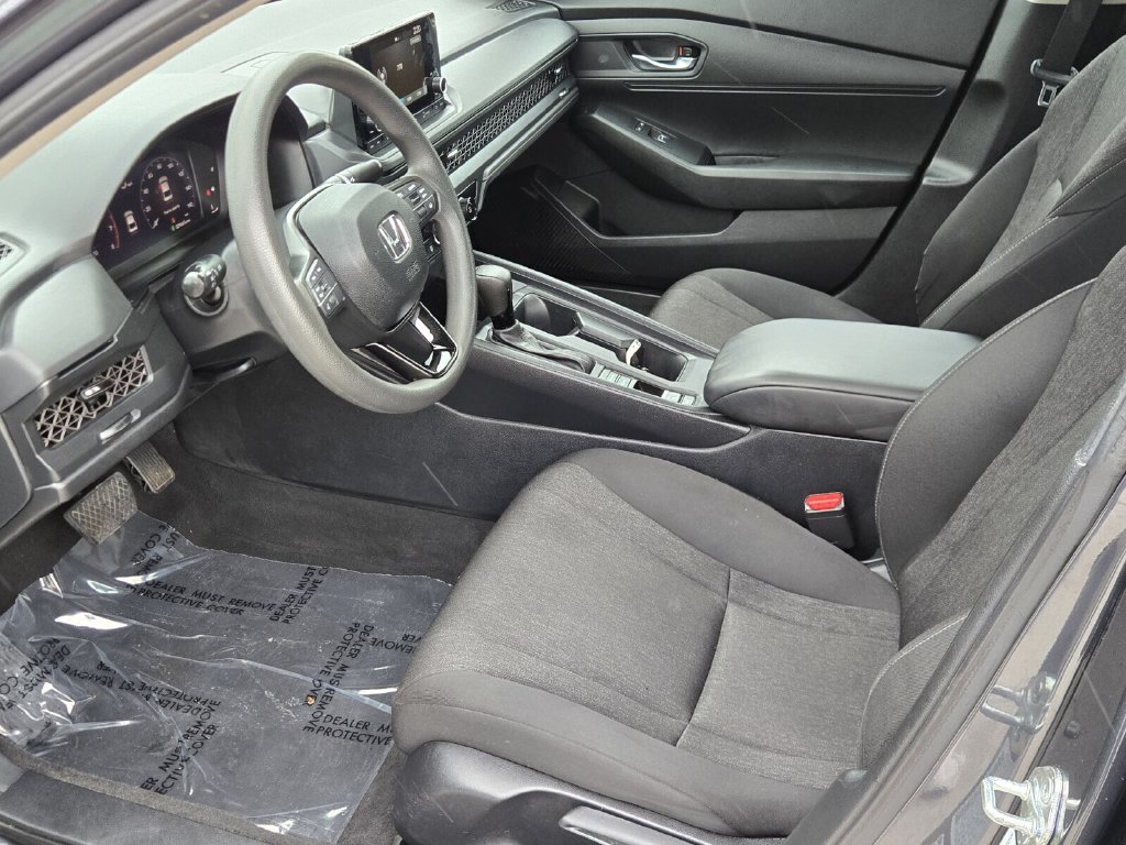 2025 Honda Accord LX - Photo 11