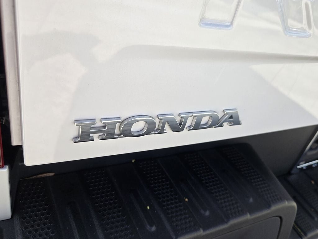 2025 Honda Ridgeline Black Edition - Photo 14