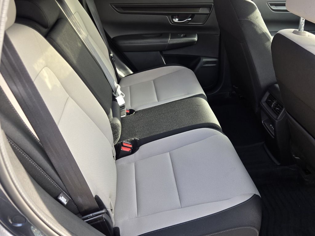 2025 Honda CR-V EX - Photo 15
