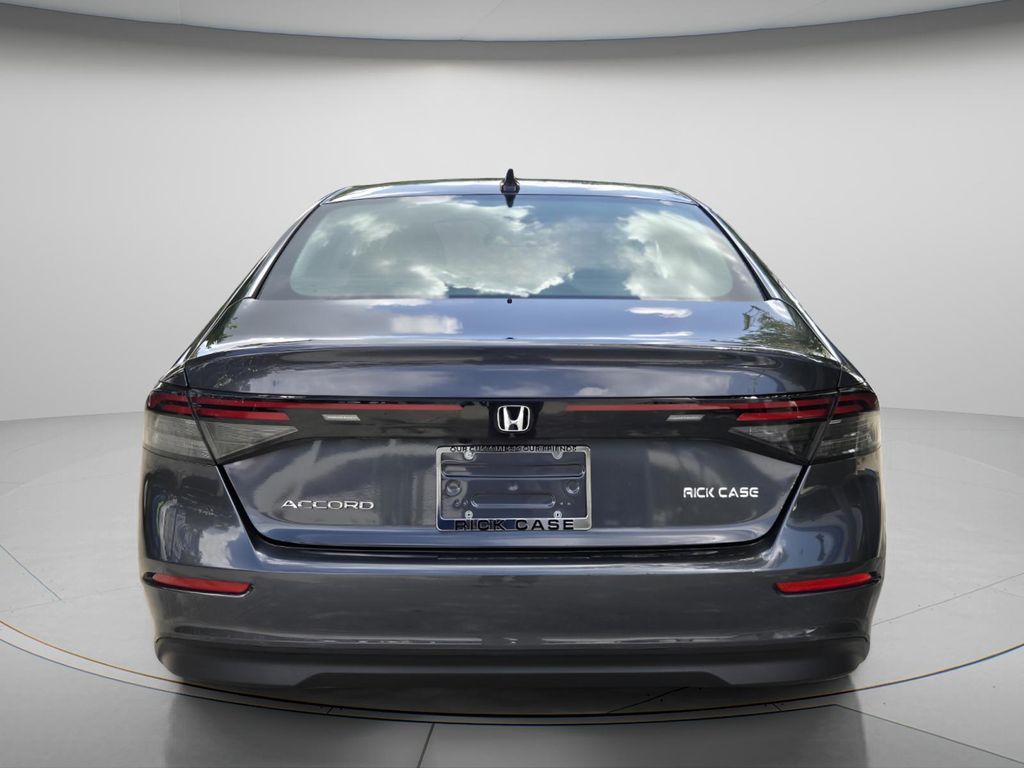 2025 Honda Accord LX - Photo 6
