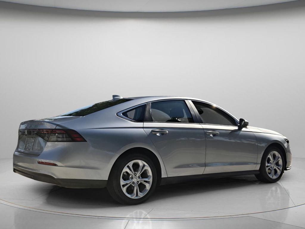 2025 Honda Accord LX - Photo 6