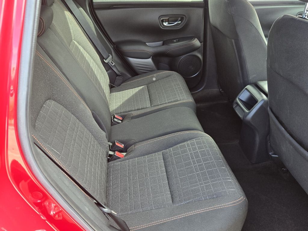 2025 Honda HR-V Sport - Photo 15