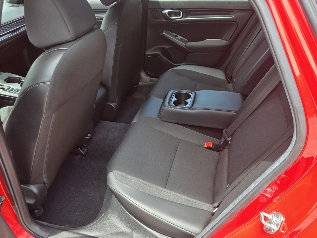 2025 Honda Civic Sport - Photo 11