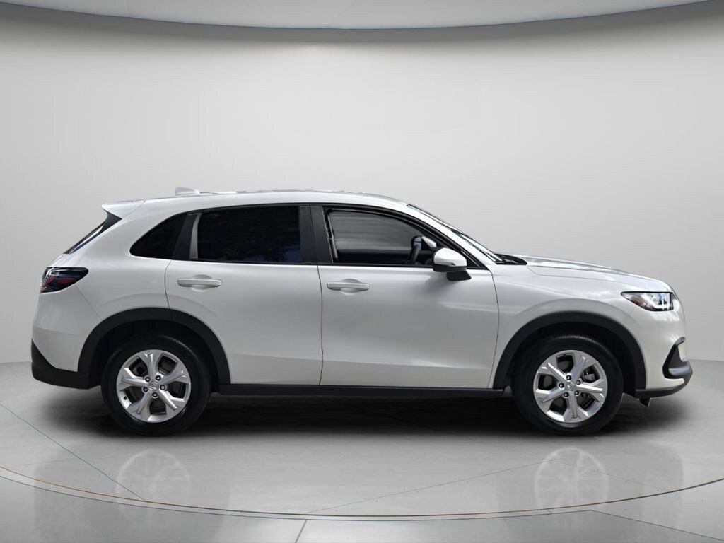Used 2025 Honda HR-V LX SUV