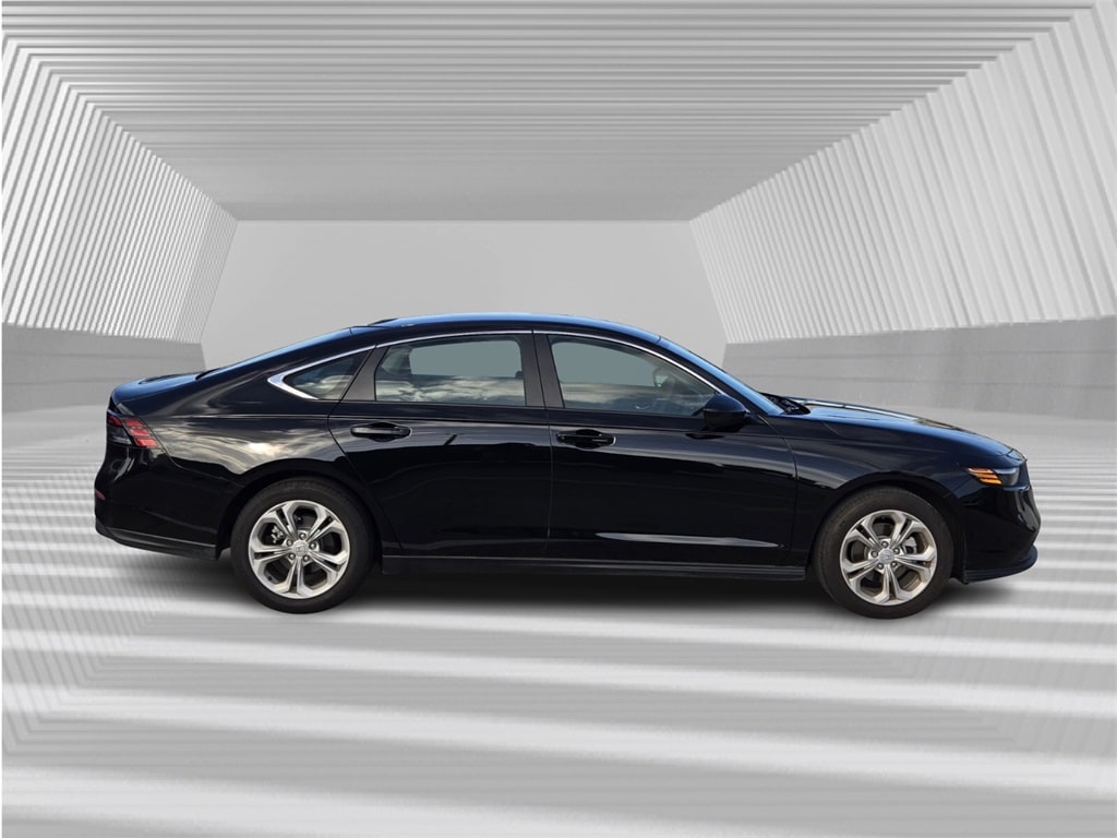 Used 2025 Honda Accord LX Sedan