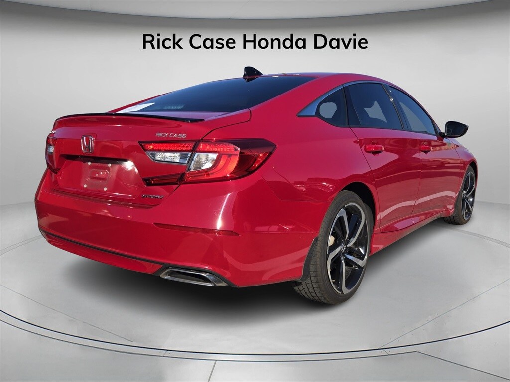 2021 Honda Accord Sport photo 3