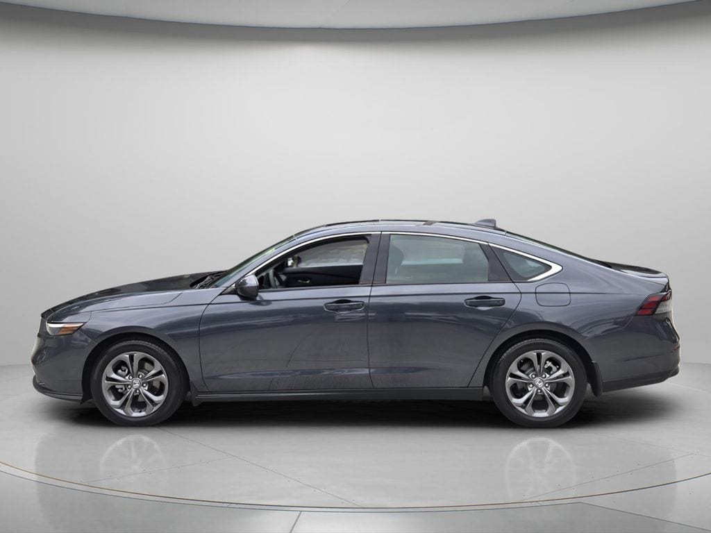 Used 2024 Honda Accord EX Sedan