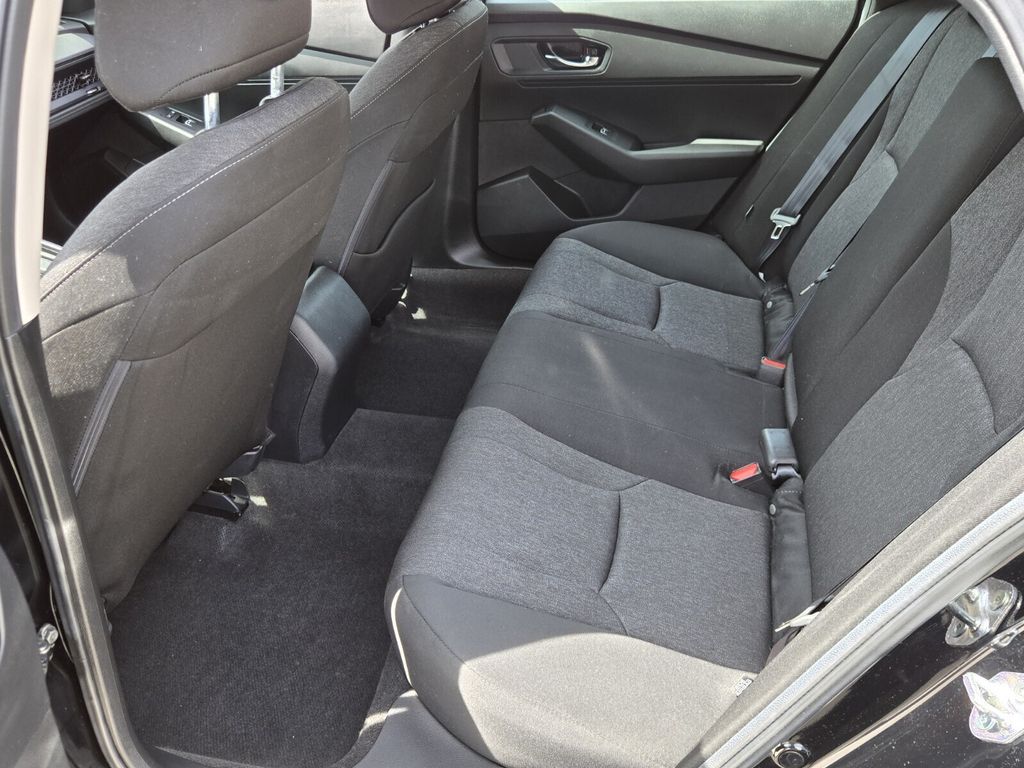 2024 Honda Accord LX - Photo 11