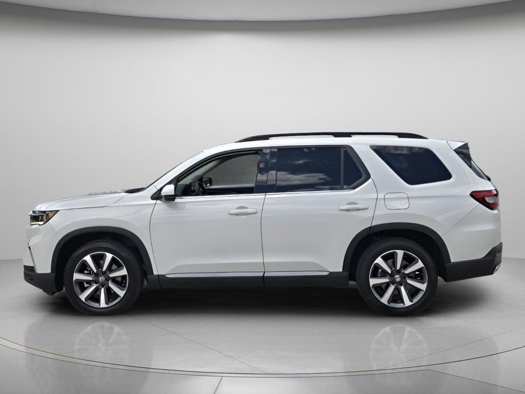 Certified 2025 Honda Pilot Touring SUV