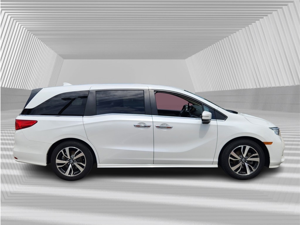 Certified 2022 Honda Odyssey Touring with VIN 5FNRL6H80NB012573 for sale in Davie, FL