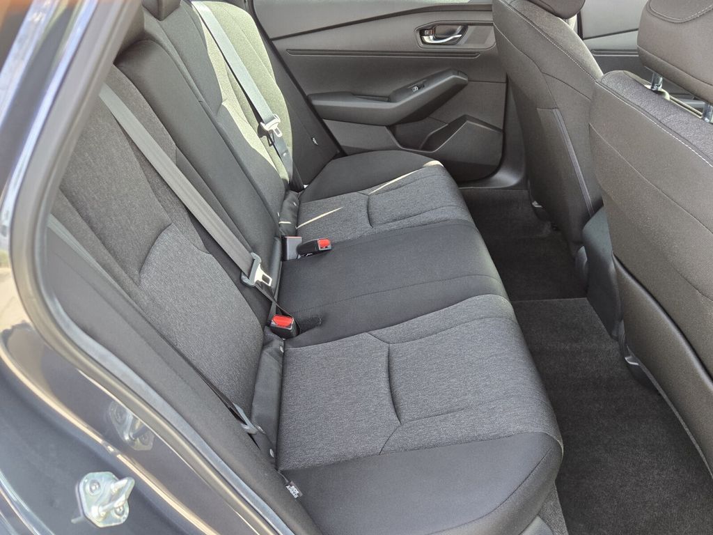 2024 Honda Accord LX - Photo 14