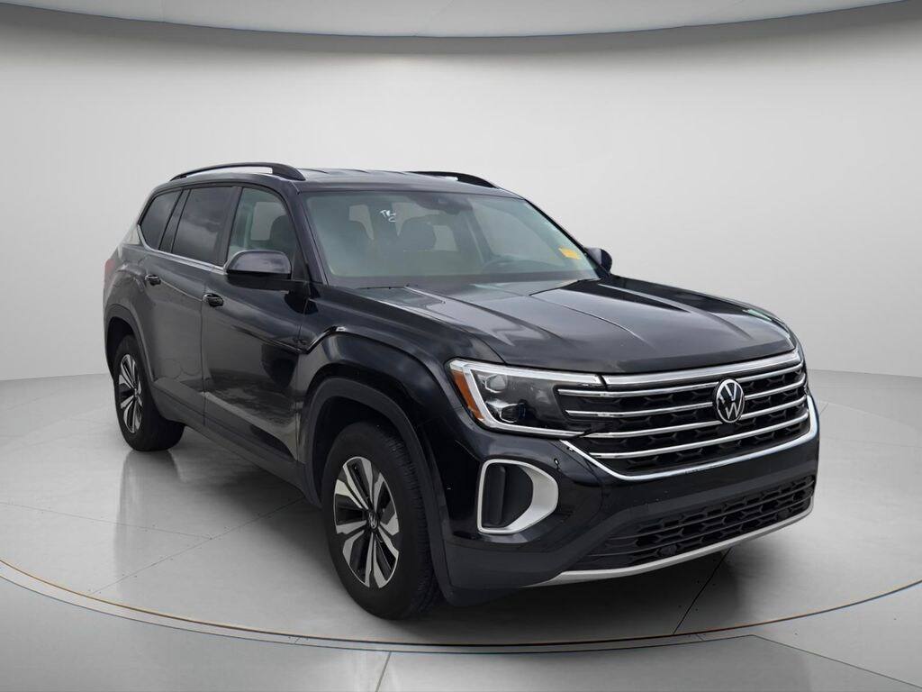 Used 2025 Volkswagen Atlas 2.0T SE SUV