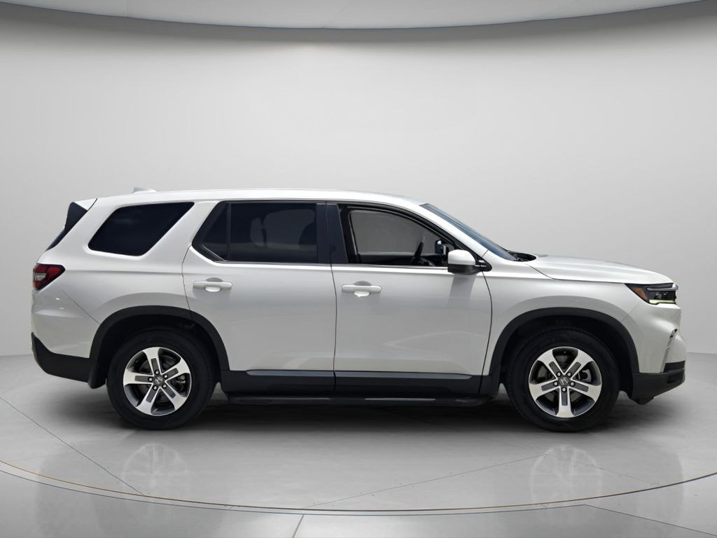 Certified 2024 Honda Pilot EX-L 7 Passenger SUV