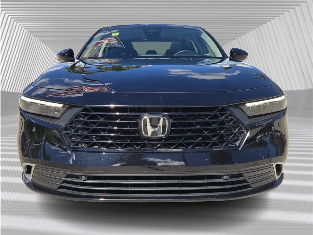 2024 Honda Accord Hybrid Touring photo 4