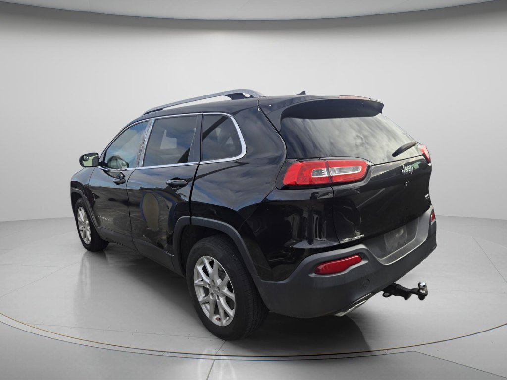 Used 2015 Jeep Cherokee Latitude SUV