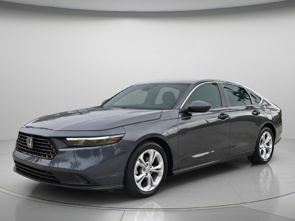 2025 Honda Accord LX - Photo 9