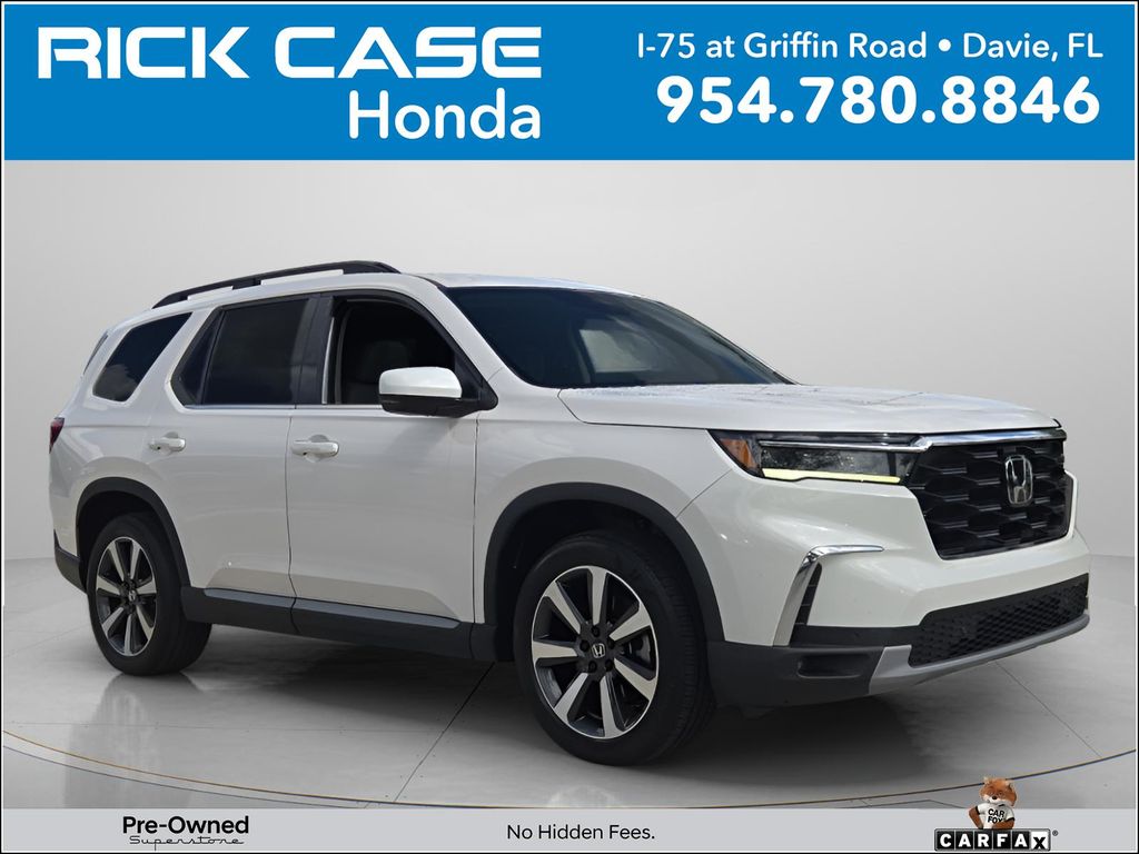 2023 Honda Pilot Touring SUV