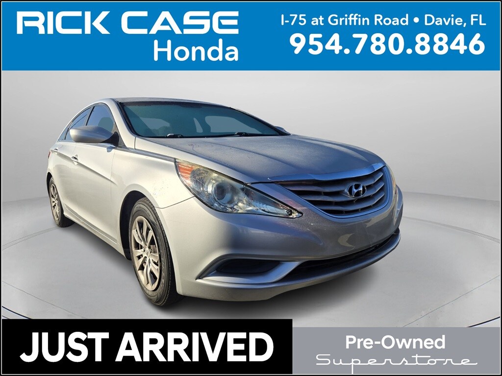 Used 2012 Hyundai Sonata GLS Sedan