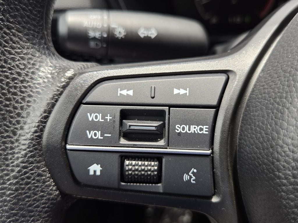 2025 Honda CR-V EX - Photo 24