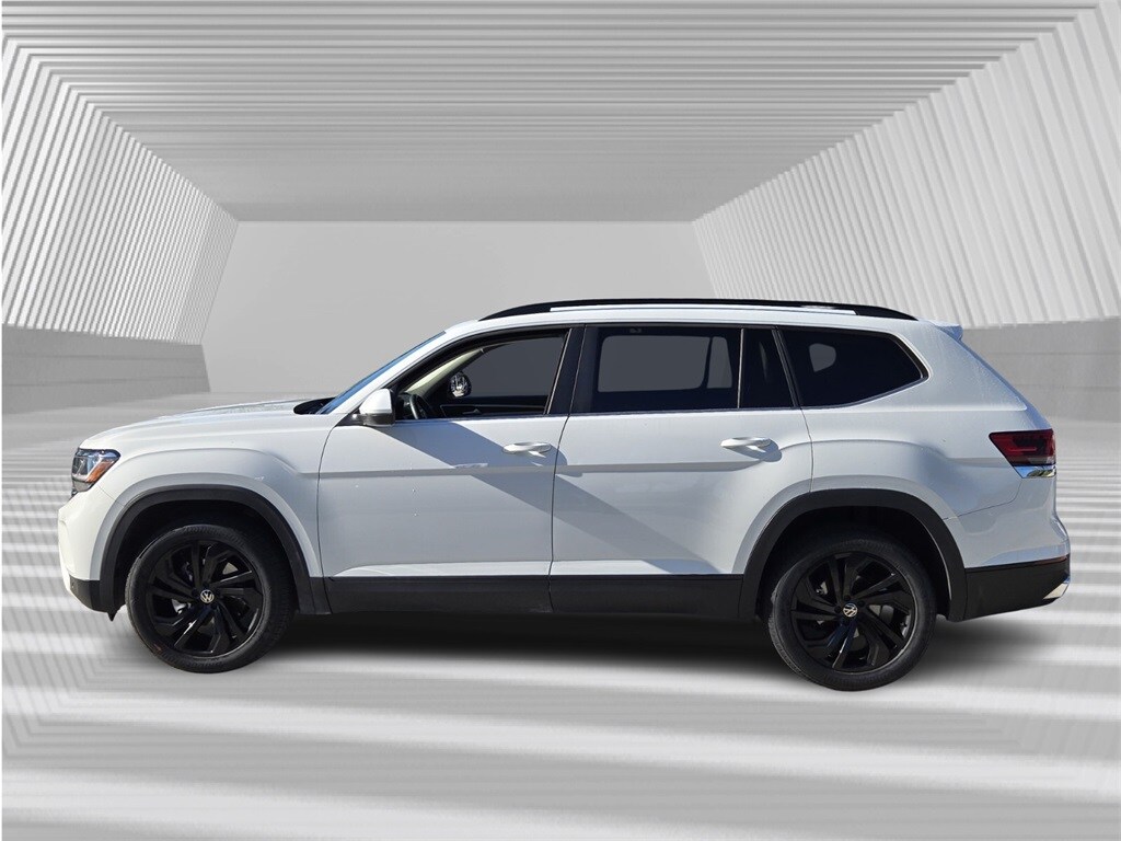 2023 Volkswagen Atlas SE Technology photo 2