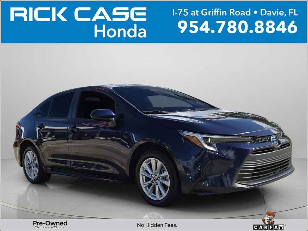 2024 Toyota Corolla LE Hybrid CVT's photo