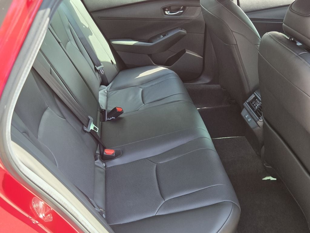 2025 Honda Accord Hybrid Sport-L - Photo 17