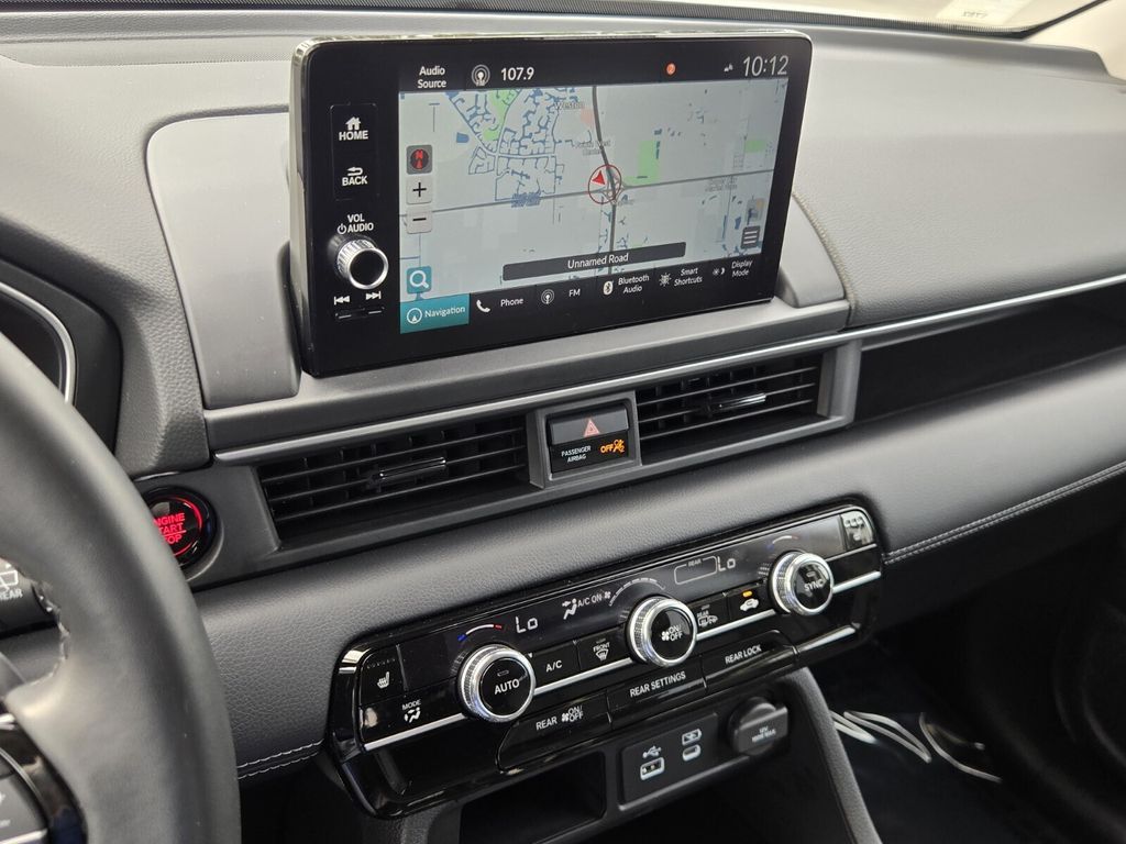 2025 Honda Pilot Touring+ - Photo 21