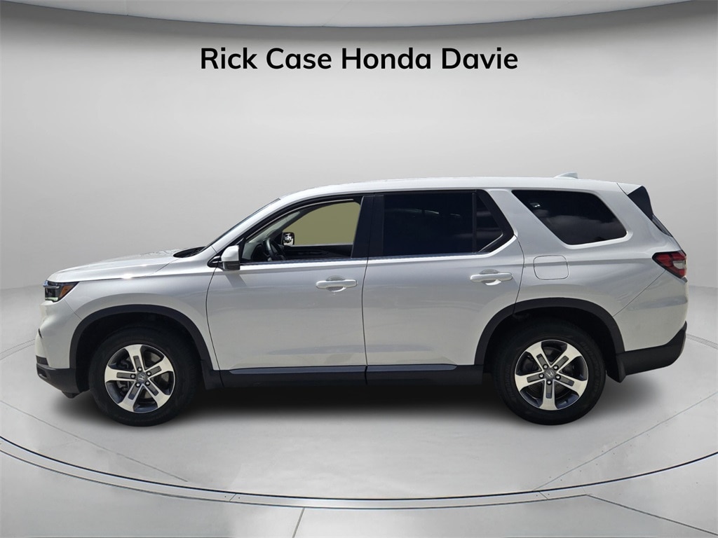 Used 2025 Honda Pilot EX-L SUV