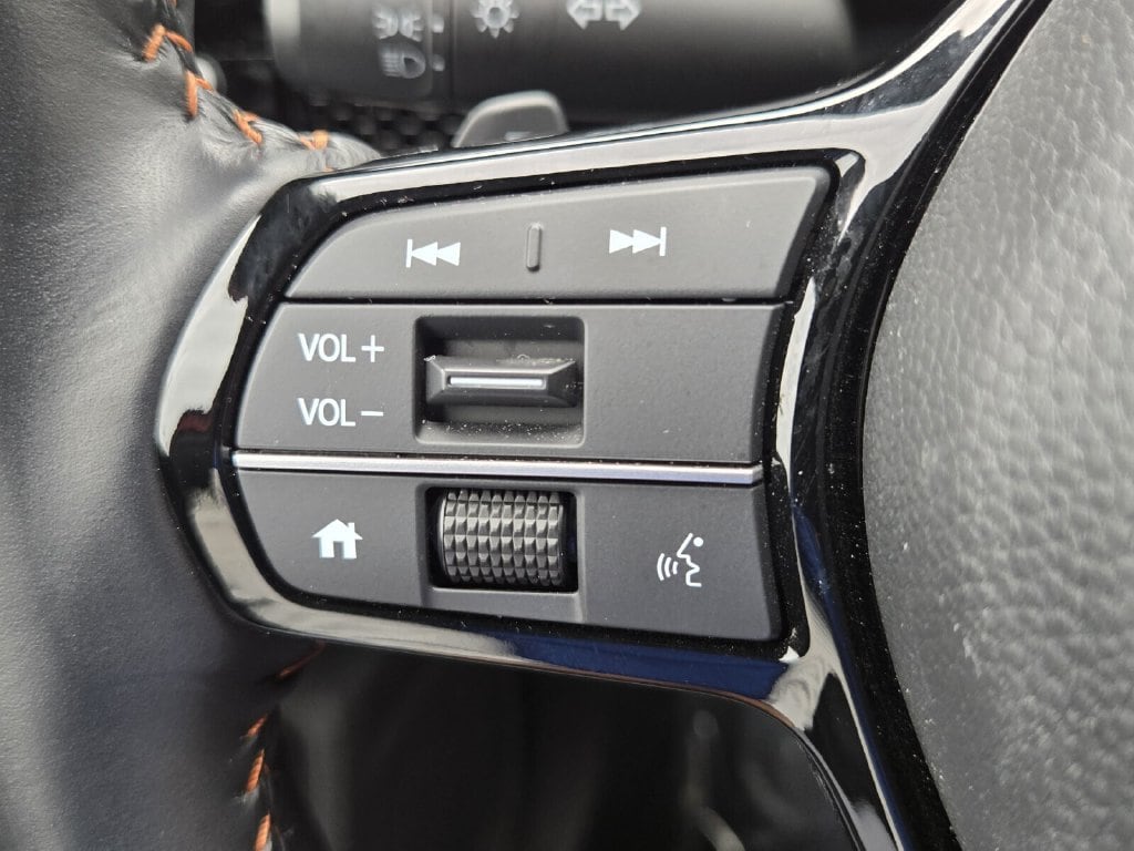 2025 Honda CR-V Sport Touring - Photo 25