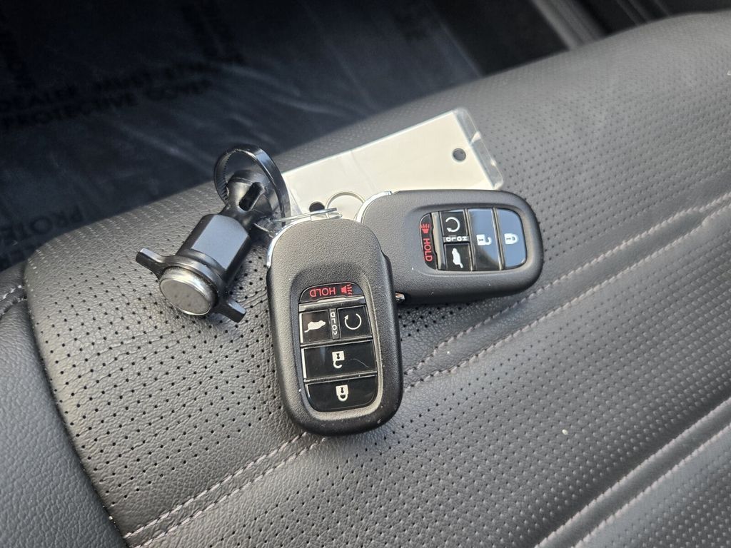 2025 Honda CR-V EX-L - Photo 19