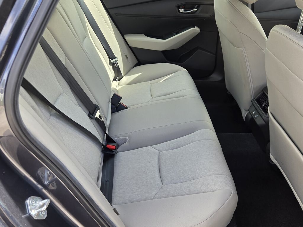 2025 Honda Accord LX - Photo 15