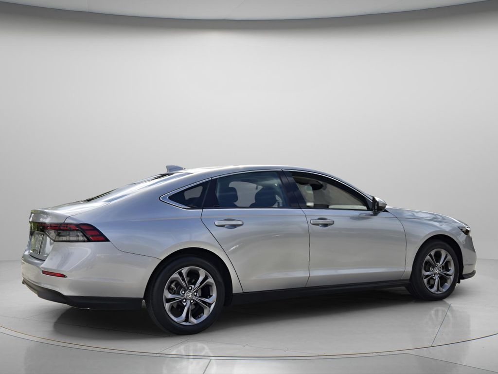 2024 Honda Accord EX - Photo 6