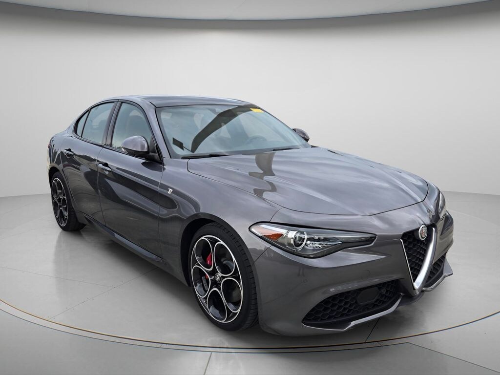 Used 2022 Alfa Romeo Giulia Ti Sedan