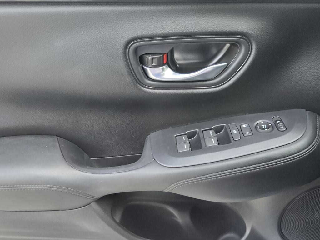 2025 Honda HR-V LX - Photo 25